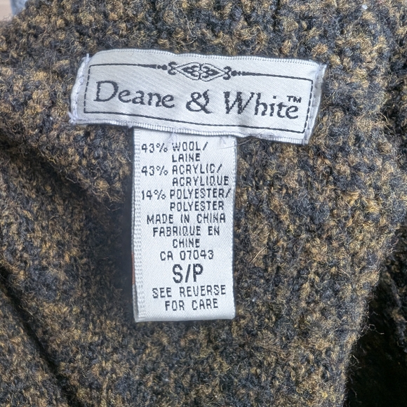 Deane & White Vintage Wool Blend Bouclé Button-Front Cardigan | Women’s S - Picture 6 of 7